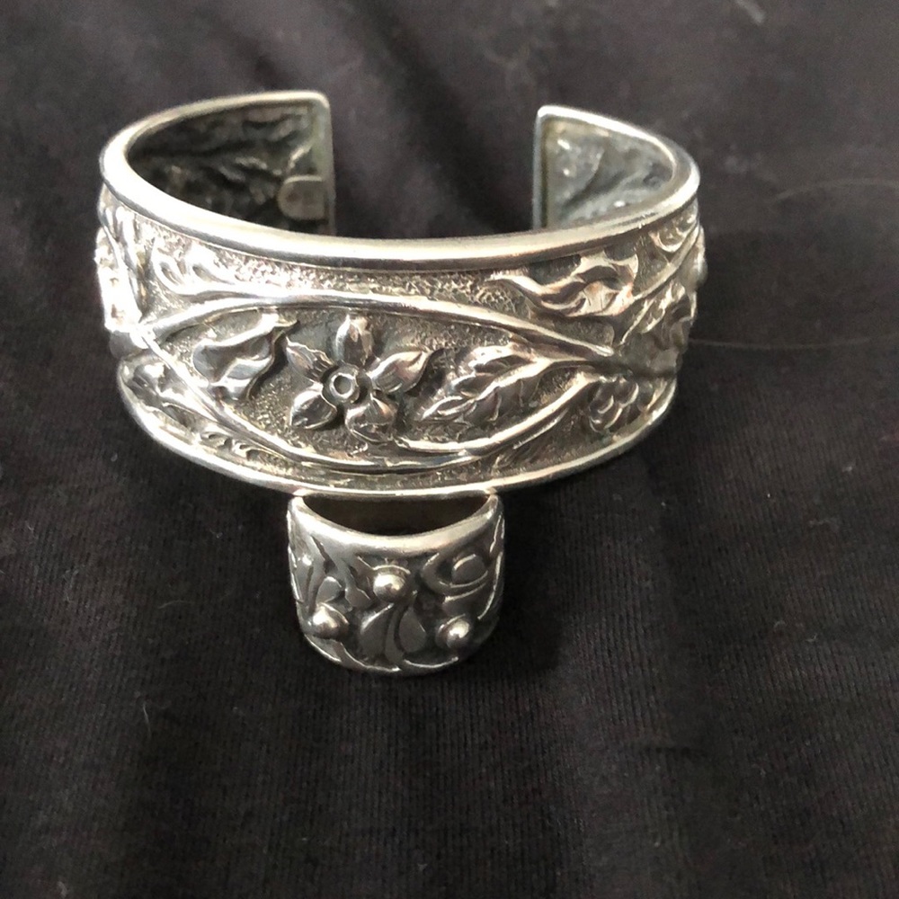 Retired silpada cuff bracelet and ring - Picture 3 of 3